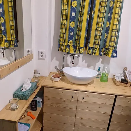 Chajdaloupka * Kostany